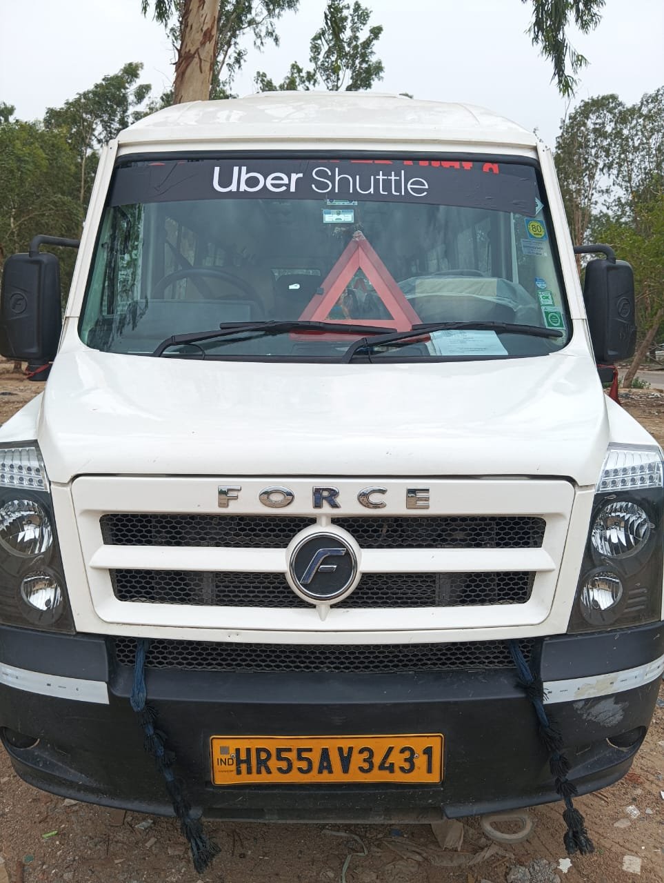 Innova Hycross Rental in  Delhi